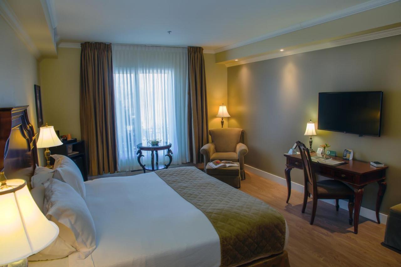 Hotel Brossard Εξωτερικό φωτογραφία